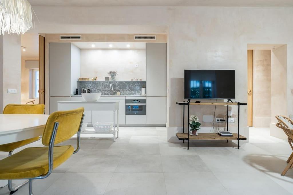 Apartament Exclusivo Bajo Frente Al Mar - Playa La Caleta Malaga Zewnętrze zdjęcie