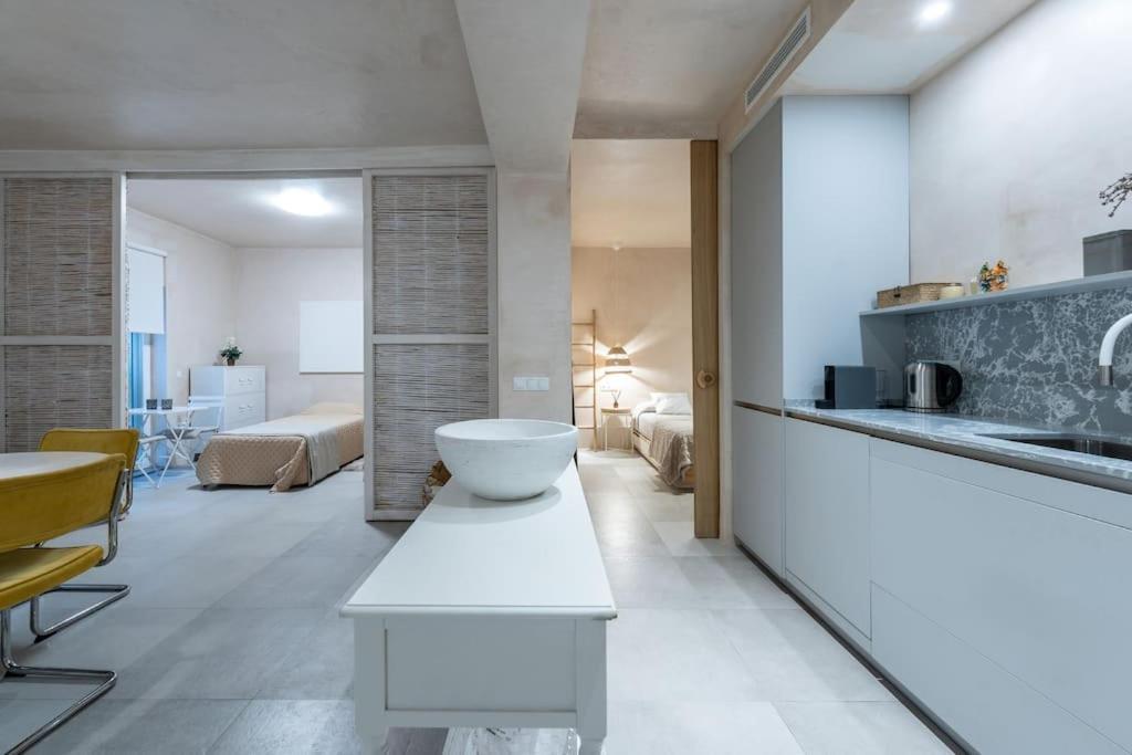 Apartament Exclusivo Bajo Frente Al Mar - Playa La Caleta Malaga Zewnętrze zdjęcie