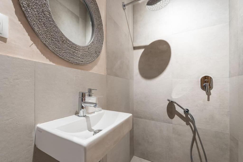 Apartament Exclusivo Bajo Frente Al Mar - Playa La Caleta Malaga Zewnętrze zdjęcie