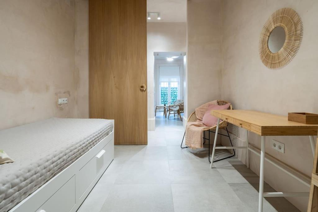 Apartament Exclusivo Bajo Frente Al Mar - Playa La Caleta Malaga Zewnętrze zdjęcie