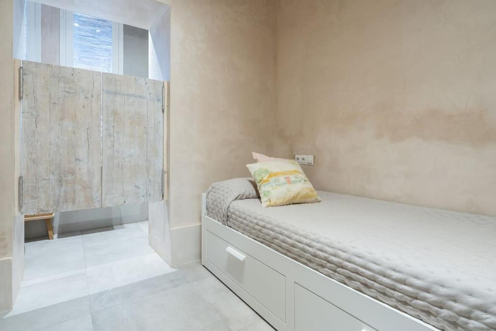 Apartament Exclusivo Bajo Frente Al Mar - Playa La Caleta Malaga Zewnętrze zdjęcie